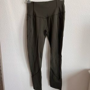 LULULEMON | align high rise with pockets in deep forest green